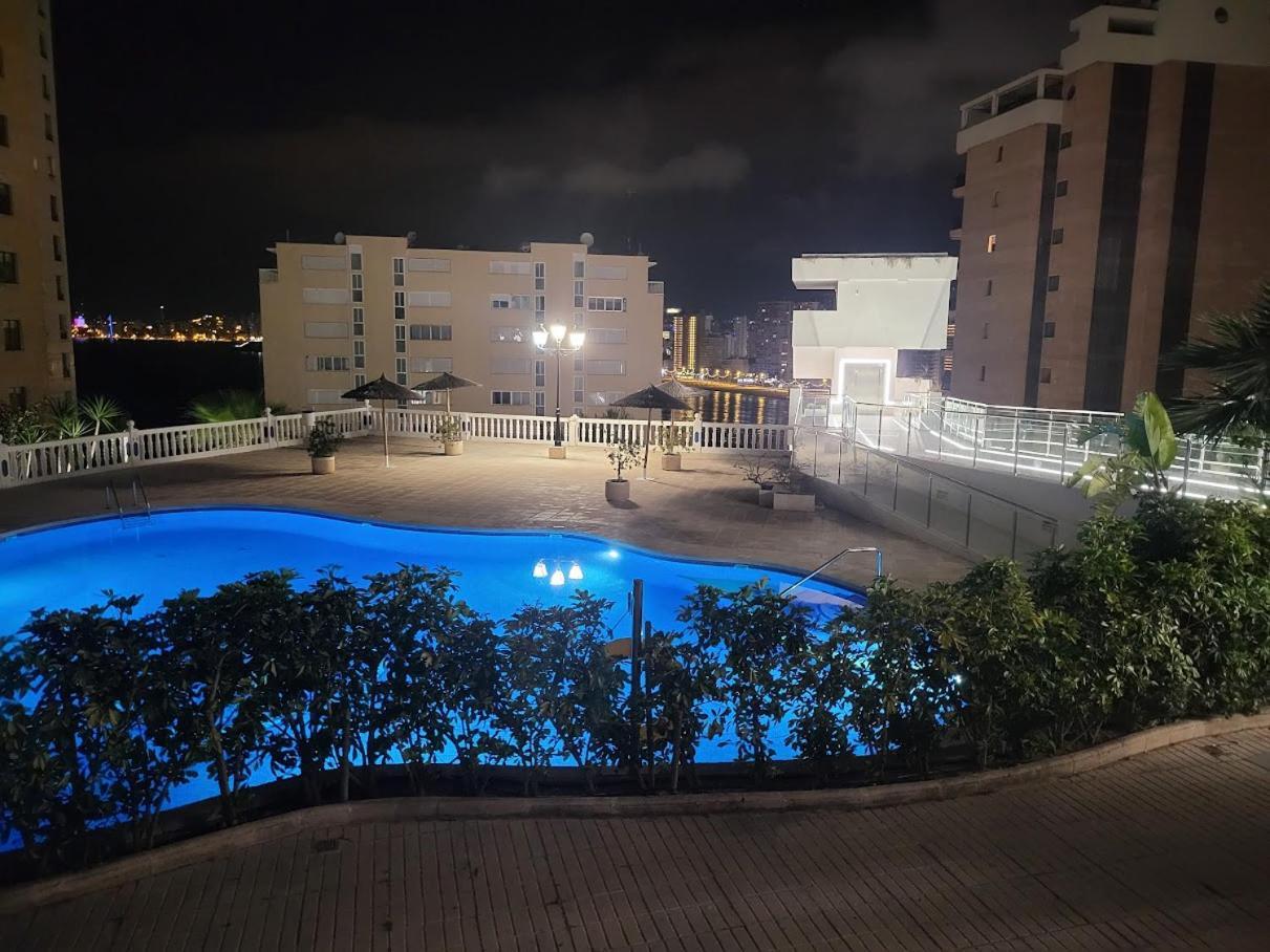 Trinisol II Private Apartments With Sea View Benidorm Buitenkant foto